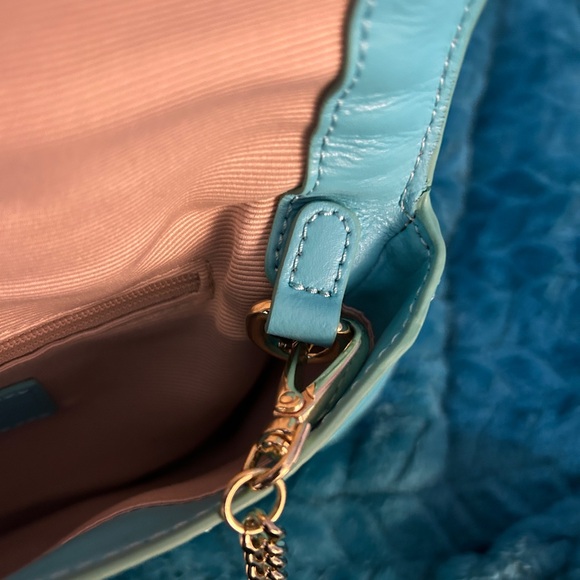 Talbots Aqua Leather and Straw Clutch Crossbody Bag Gold Chain - Picture 6 of 10